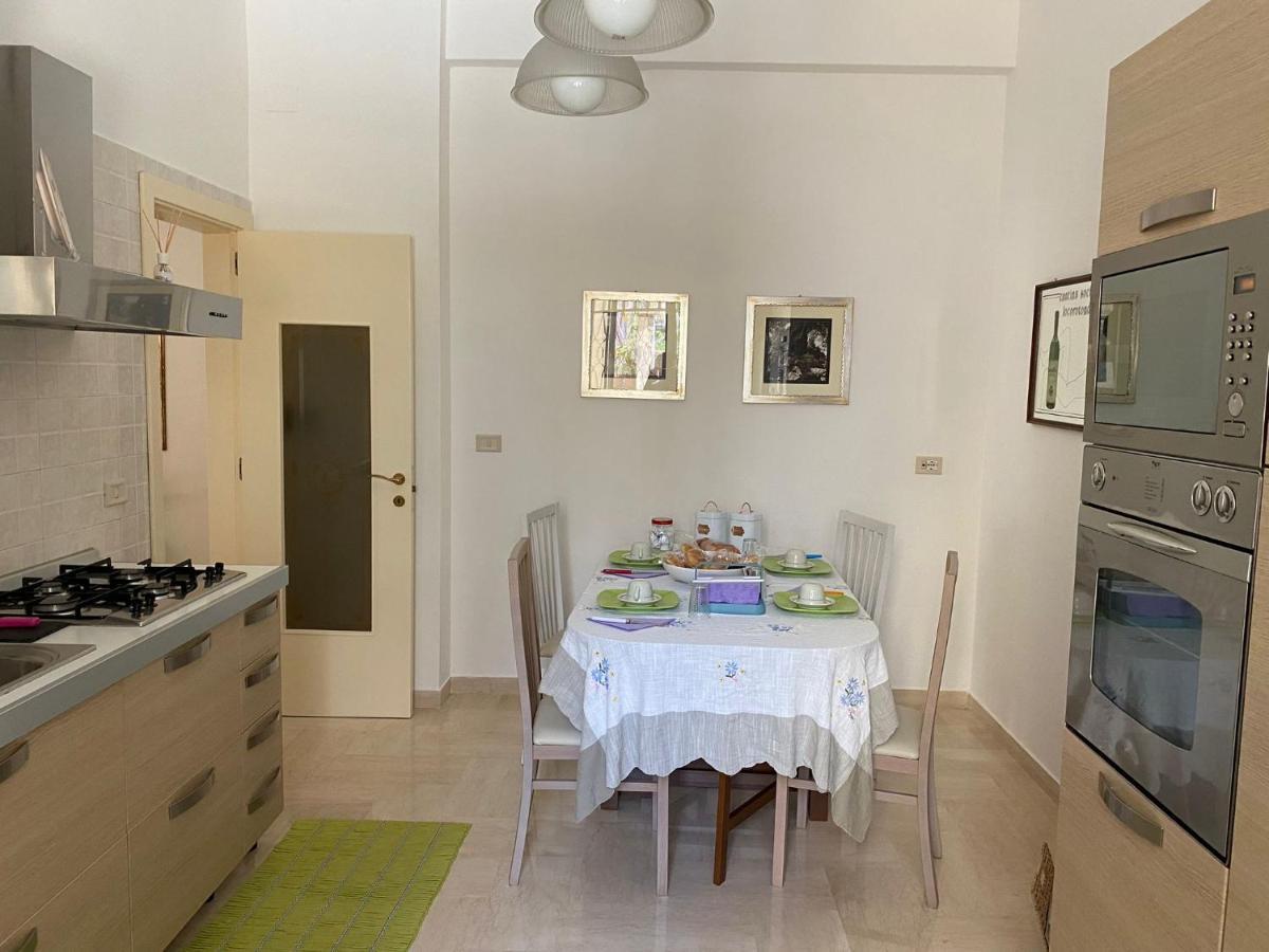 Interno13Bari Villa Exteriör bild